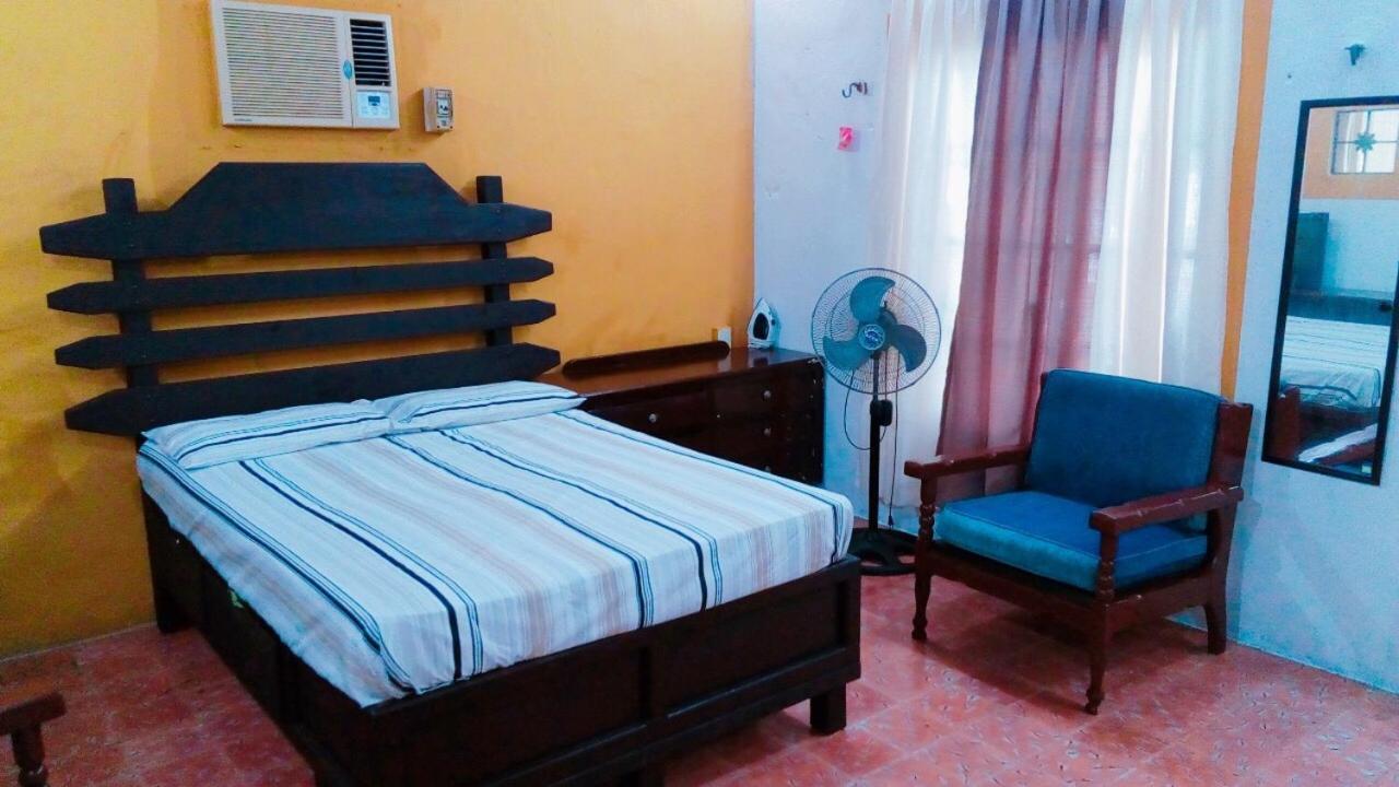 Hostal Y Camping Villa Mercedes Tizimín Exterior foto