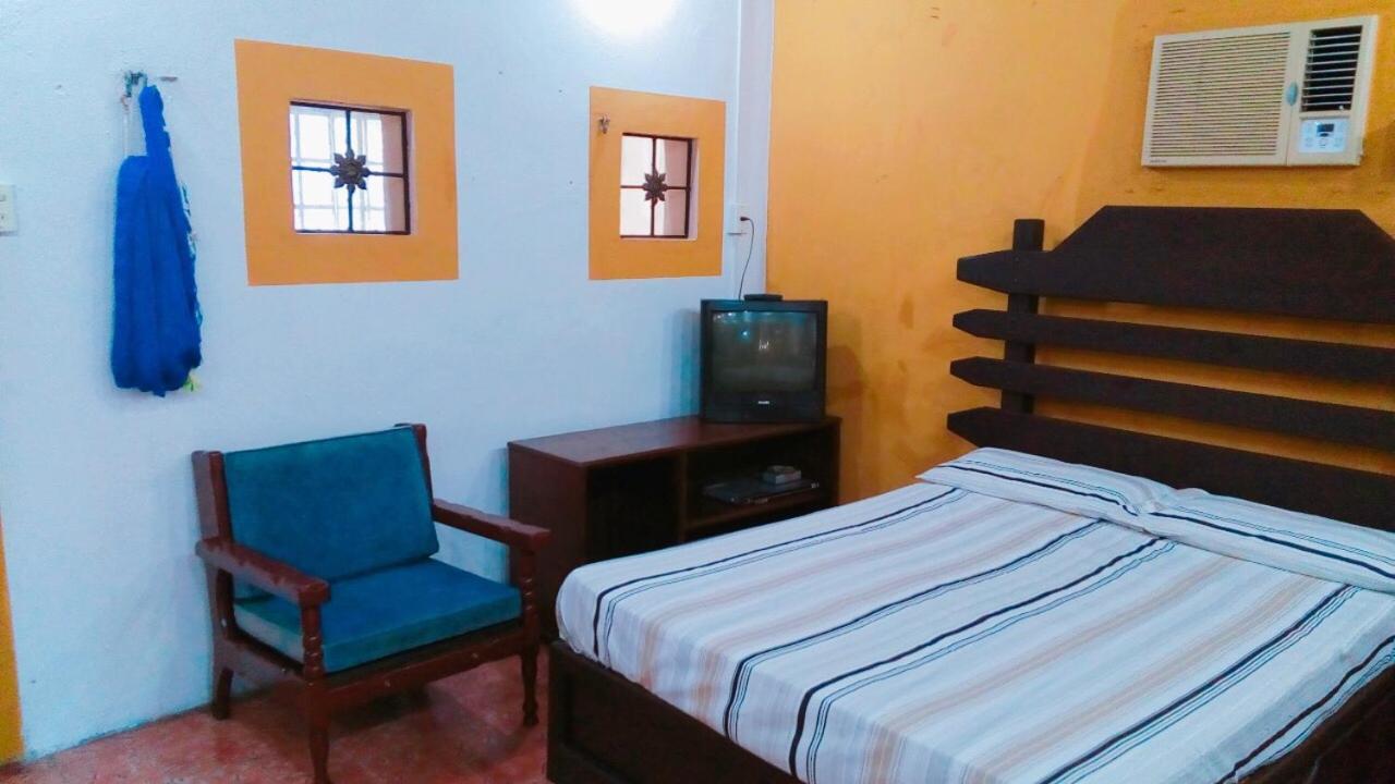 Hostal Y Camping Villa Mercedes Tizimín Exterior foto